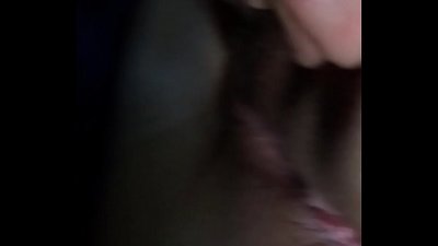 با یه دوست دختر تو ماشین